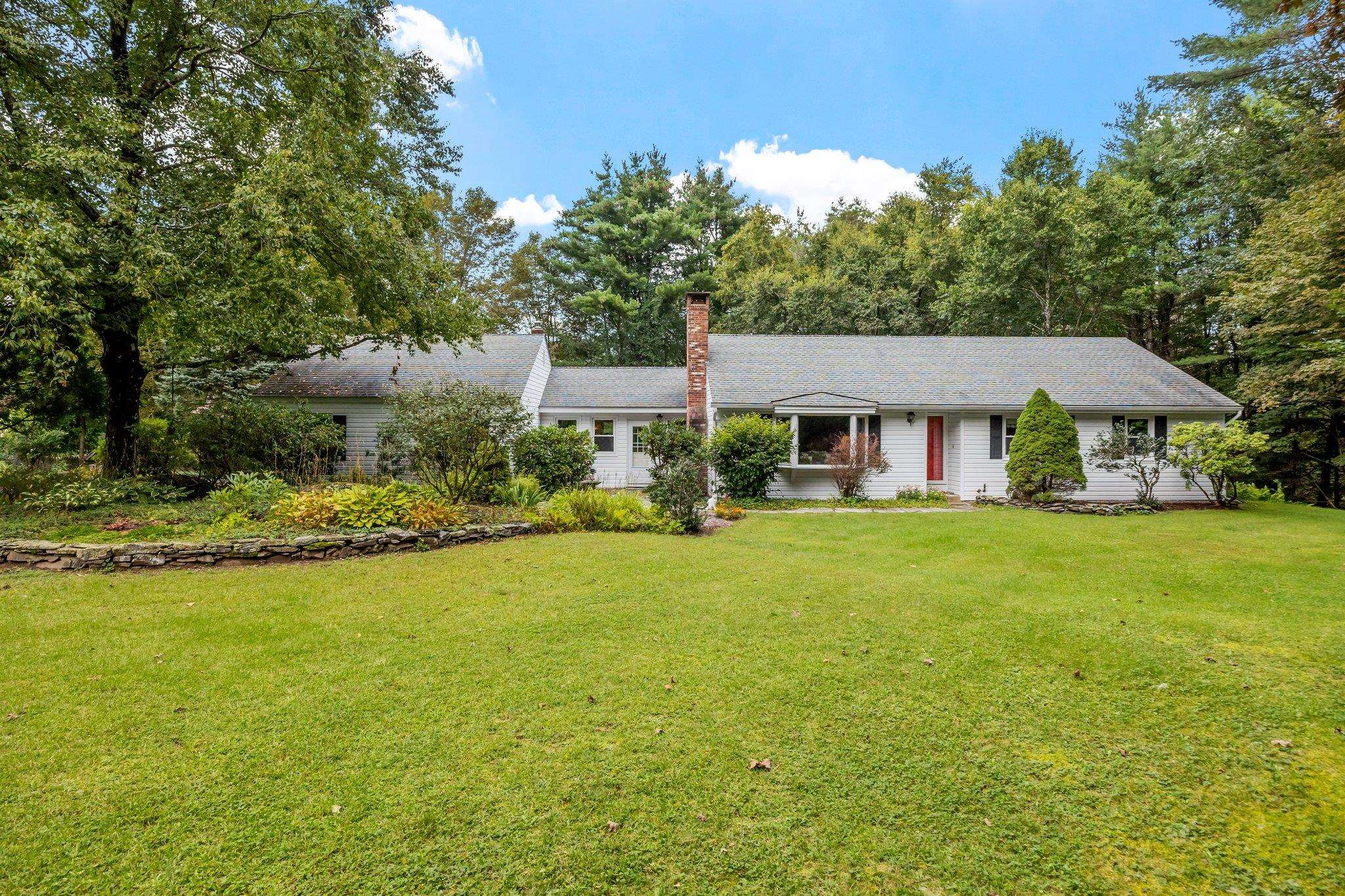70 East Sutton Road Warner, NH 03278 - Photo 2 of 30