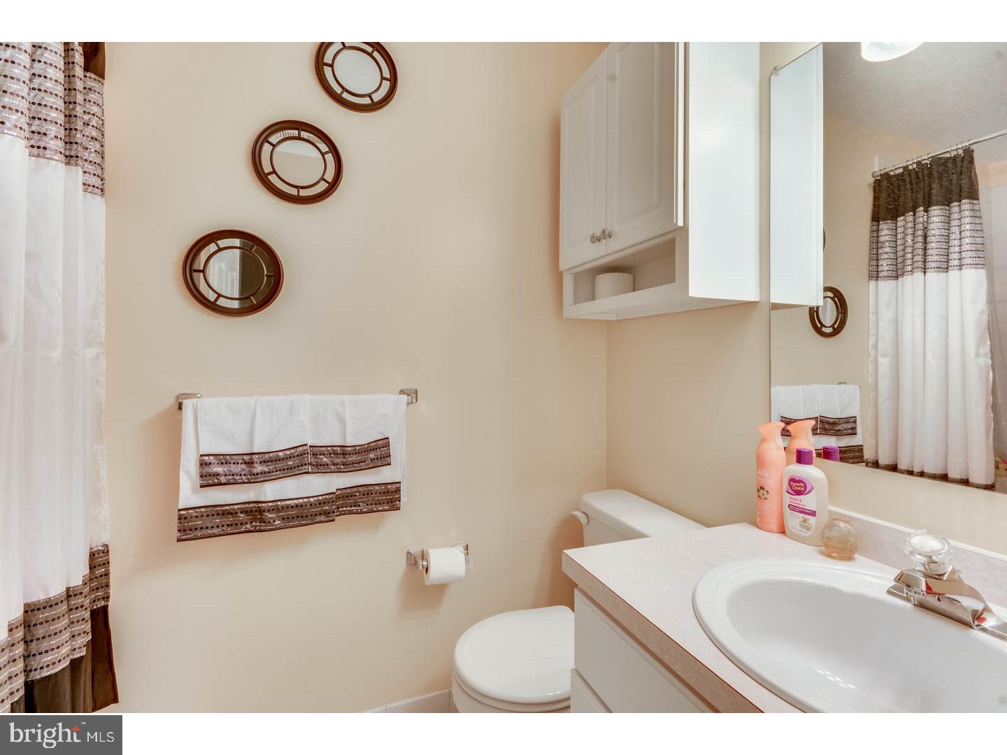 2304 Rabbit Run Road Marlton, NJ 08053 - Photo 9 of 22 Master Bathroom