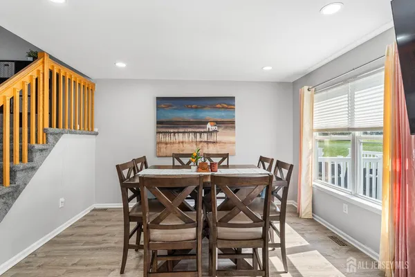 $625,000 | 110 Castle Pointe Boulevard, Piscataway, NJ 08854