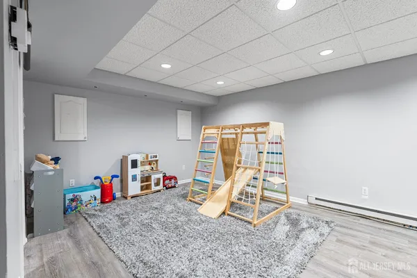 $625,000 | 110 Castle Pointe Boulevard, Piscataway, NJ 08854