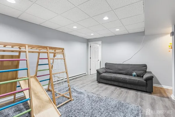 $625,000 | 110 Castle Pointe Boulevard, Piscataway, NJ 08854