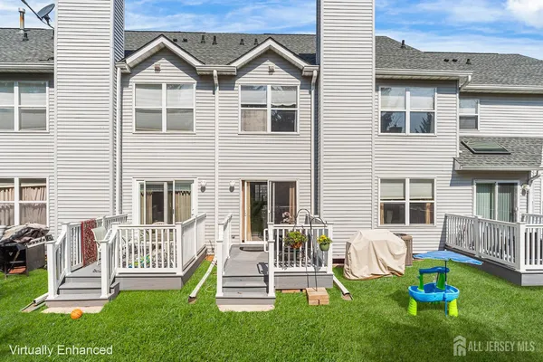 $625,000 | 110 Castle Pointe Boulevard, Piscataway, NJ 08854