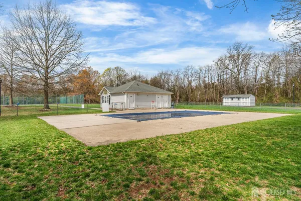 $625,000 | 110 Castle Pointe Boulevard, Piscataway, NJ 08854