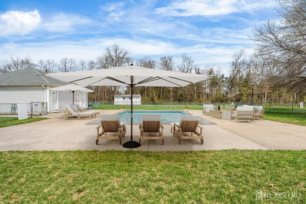 $625,000 | 110 Castle Pointe Boulevard, Piscataway, NJ 08854