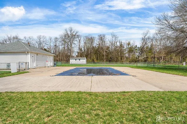 $625,000 | 110 Castle Pointe Boulevard, Piscataway, NJ 08854