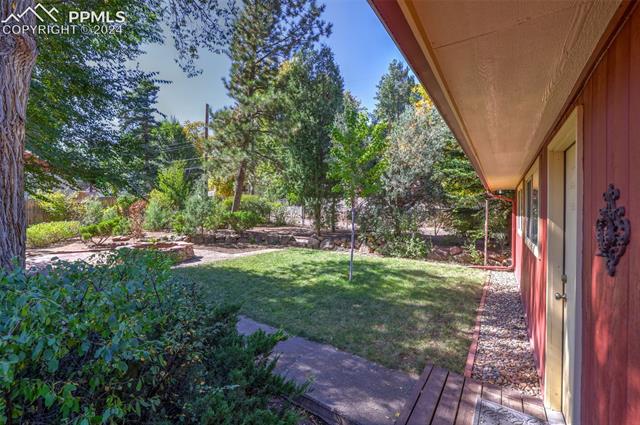 1404 West Cheyenne Road Colorado Springs, CO 80906 - Photo 49 of 50 View of yard