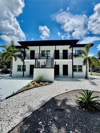 $1,500 | 1921 Doctor Martin Luther King Junior Street North, St. Petersburg, FL 33704