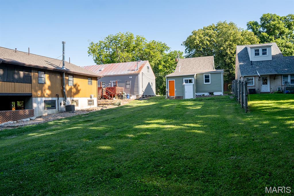 218 Magnolia Avenue Waterloo, IL 62298 - Photo 42 of 47
