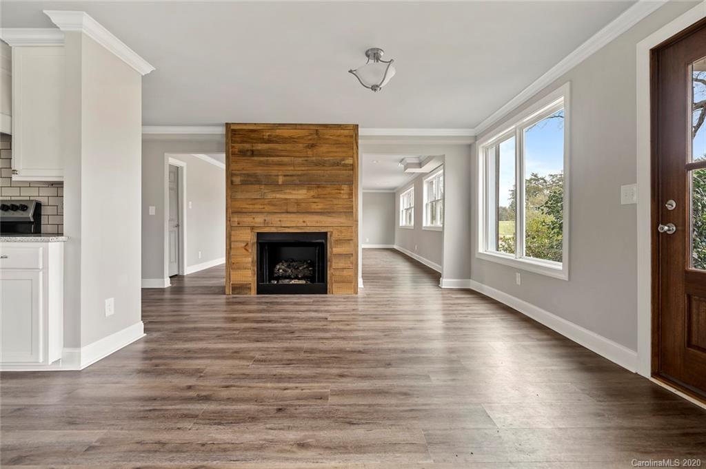 2295 Neely Store Road Rock Hill, SC 29730 - Photo 5 of 41 Gallery Image 5