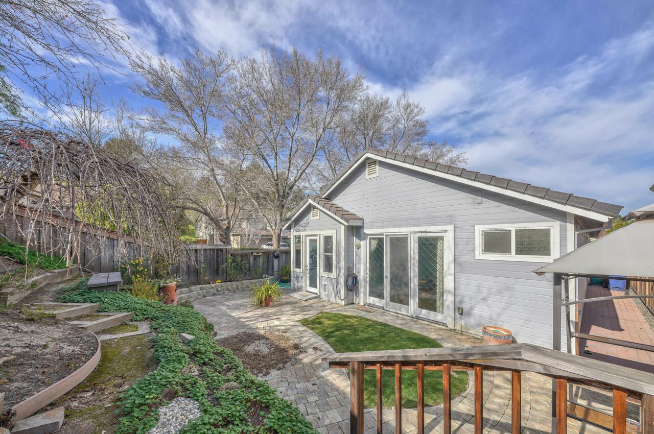 17502 Sugarmill Road Salinas, CA 93908 - Photo 17 of 29 Gallery Image 17