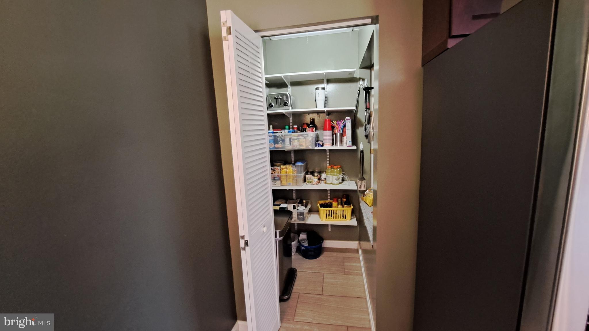 212 Ridley Drive York, PA 17402 - Photo 38 of 68 Pantry