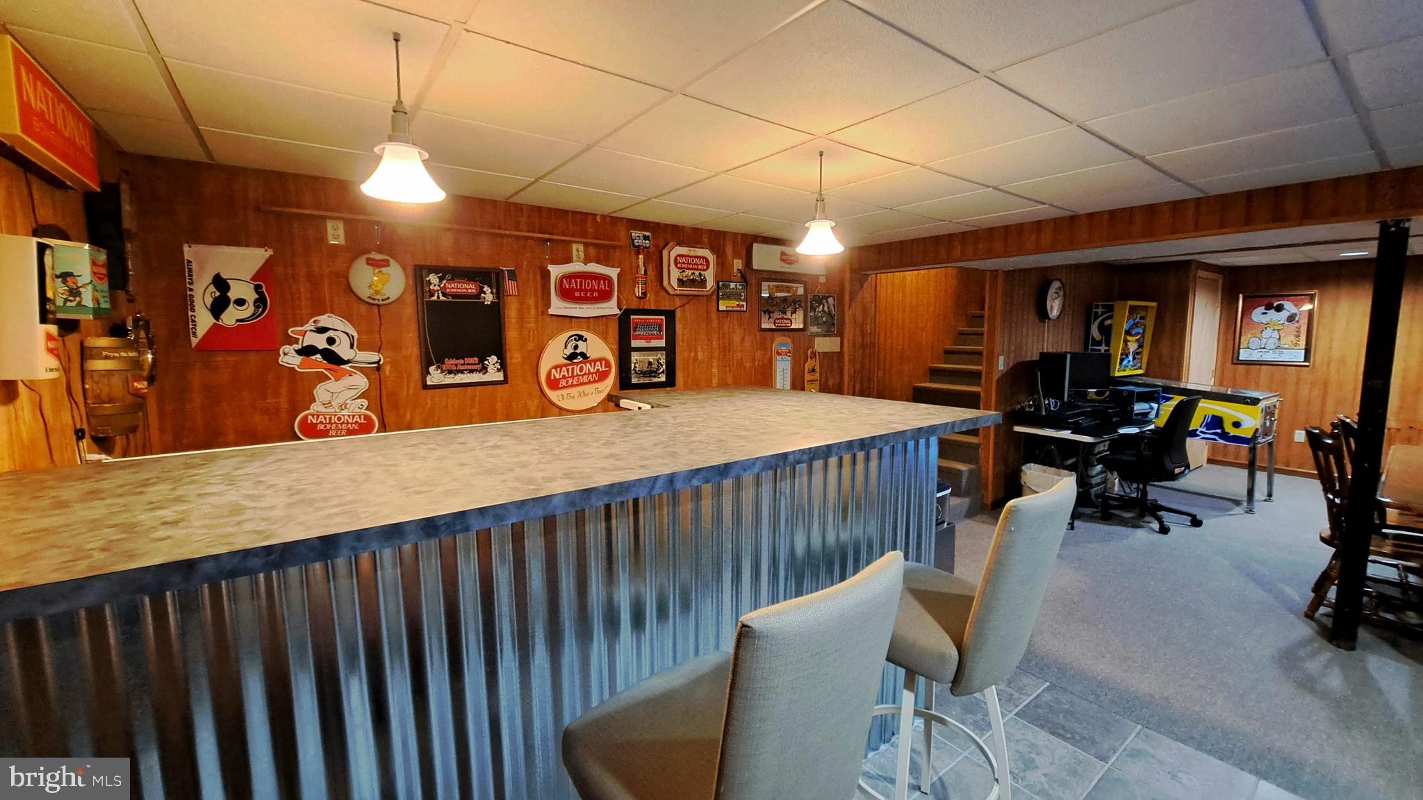 212 Ridley Drive York, PA 17402 - Photo 62 of 68 Bar