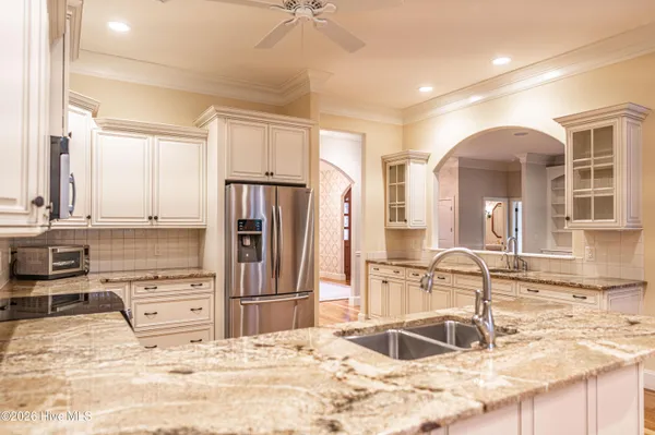 $1,300,000 | 415 Manley Avenue, Southern Pines, NC 28387