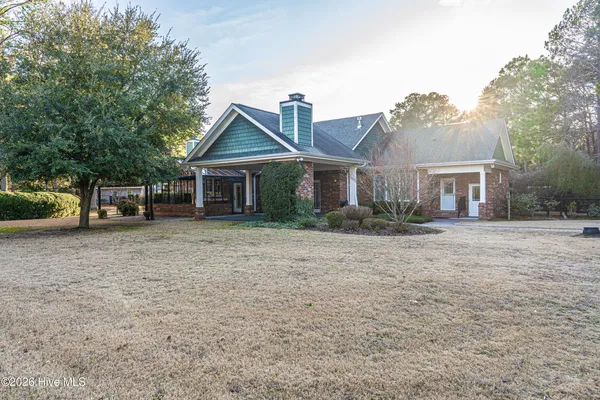 $1,300,000 | 415 Manley Avenue, Southern Pines, NC 28387