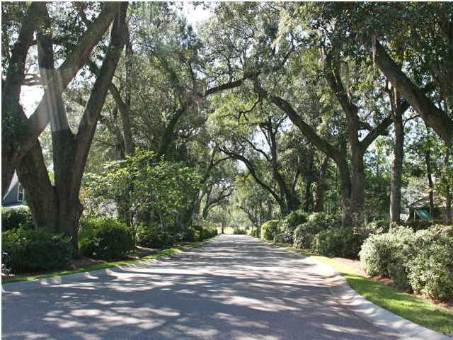 39 Rhett Butler Drive, Unit 39 Charleston, SC 29414 - Photo 1 of 4 Primary Photo