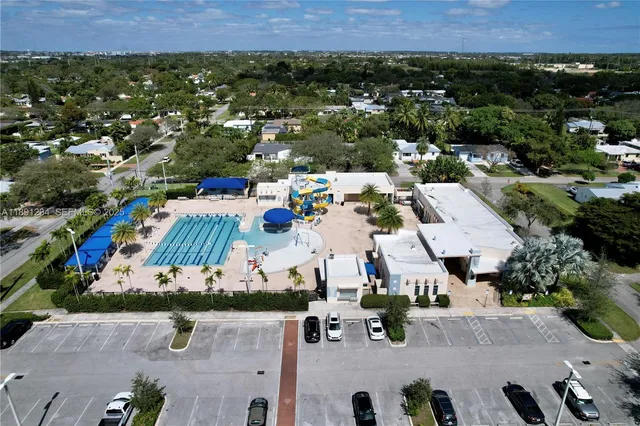 $739,000 | 61 Truxton Drive, Miami Springs, FL 33166