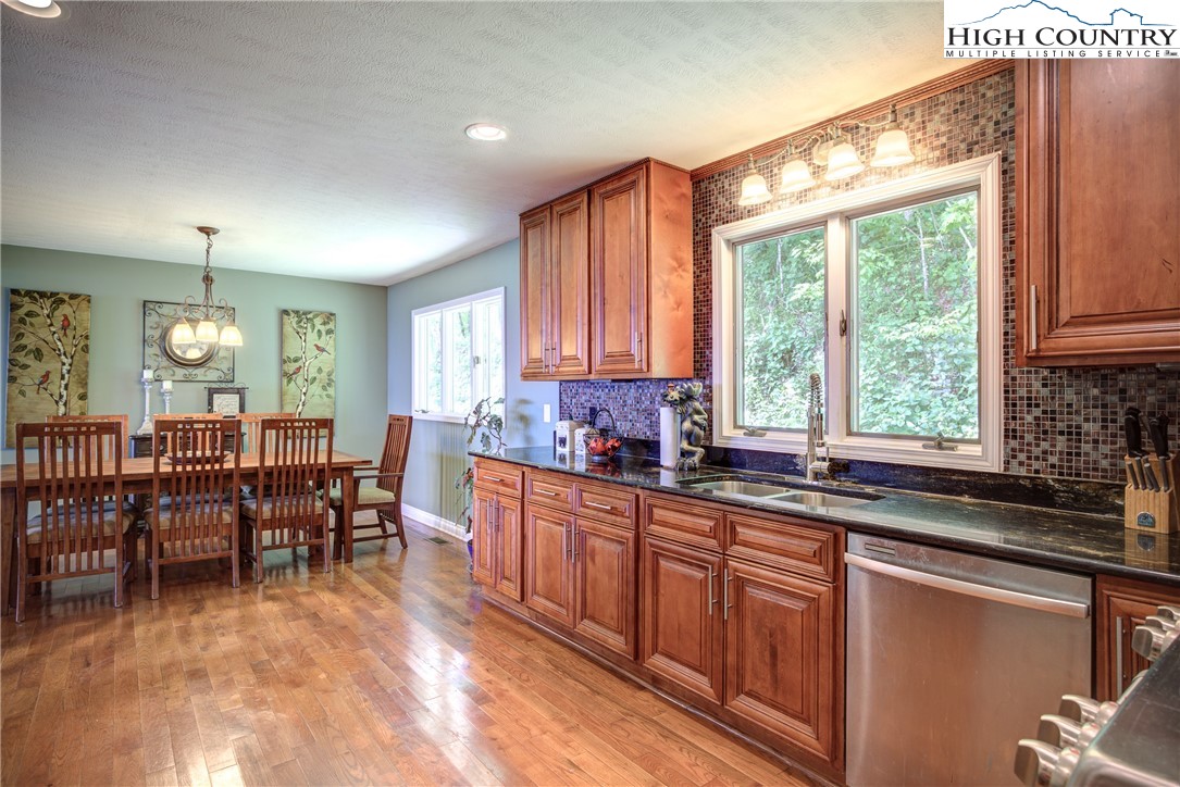 1000 Running Deer Trail Boone, NC 28607 - Photo 17 of 47 Gallery Image 17