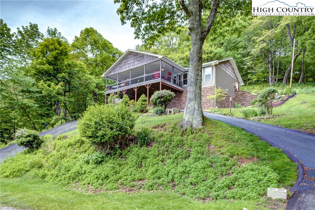 1000 Running Deer Trail Boone, NC 28607 - Photo 40 of 47 Gallery Image 40