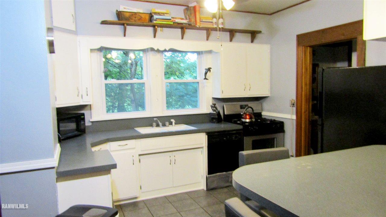 309 East Rapp Street Mount Carroll, IL 61053 - Photo 5 of 25 Gallery Image 5