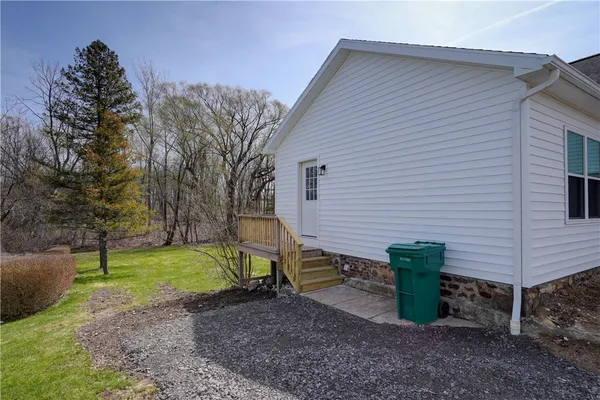 $1,225 | 3924 West Walworth Road, Unit 1, Walworth, NY 14502