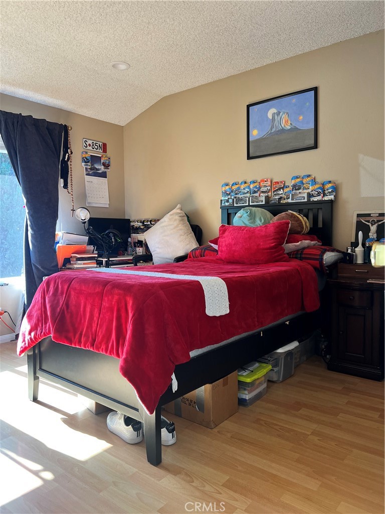 20002 Tajauta Avenue Carson, CA 90746 - Photo 13 of 32 Room 1