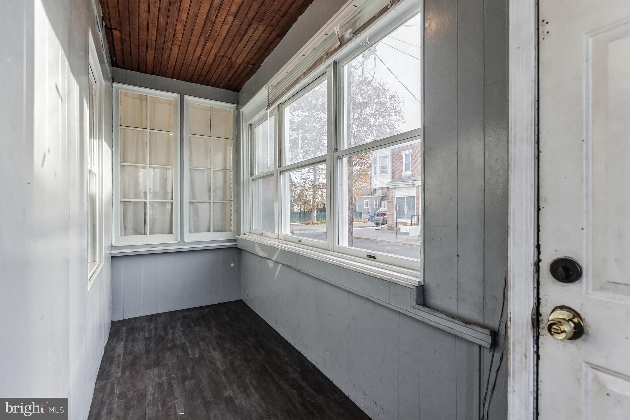 223 3rd Street Gloucester City, NJ 08030 - Photo 5 of 15