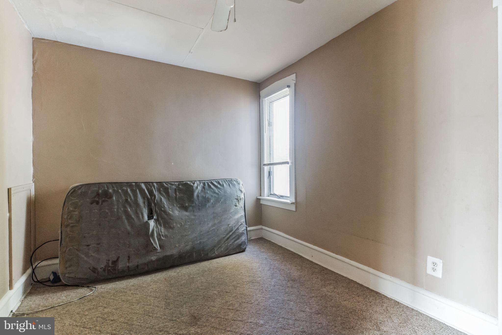 223 3rd Street Gloucester City, NJ 08030 - Photo 10 of 15