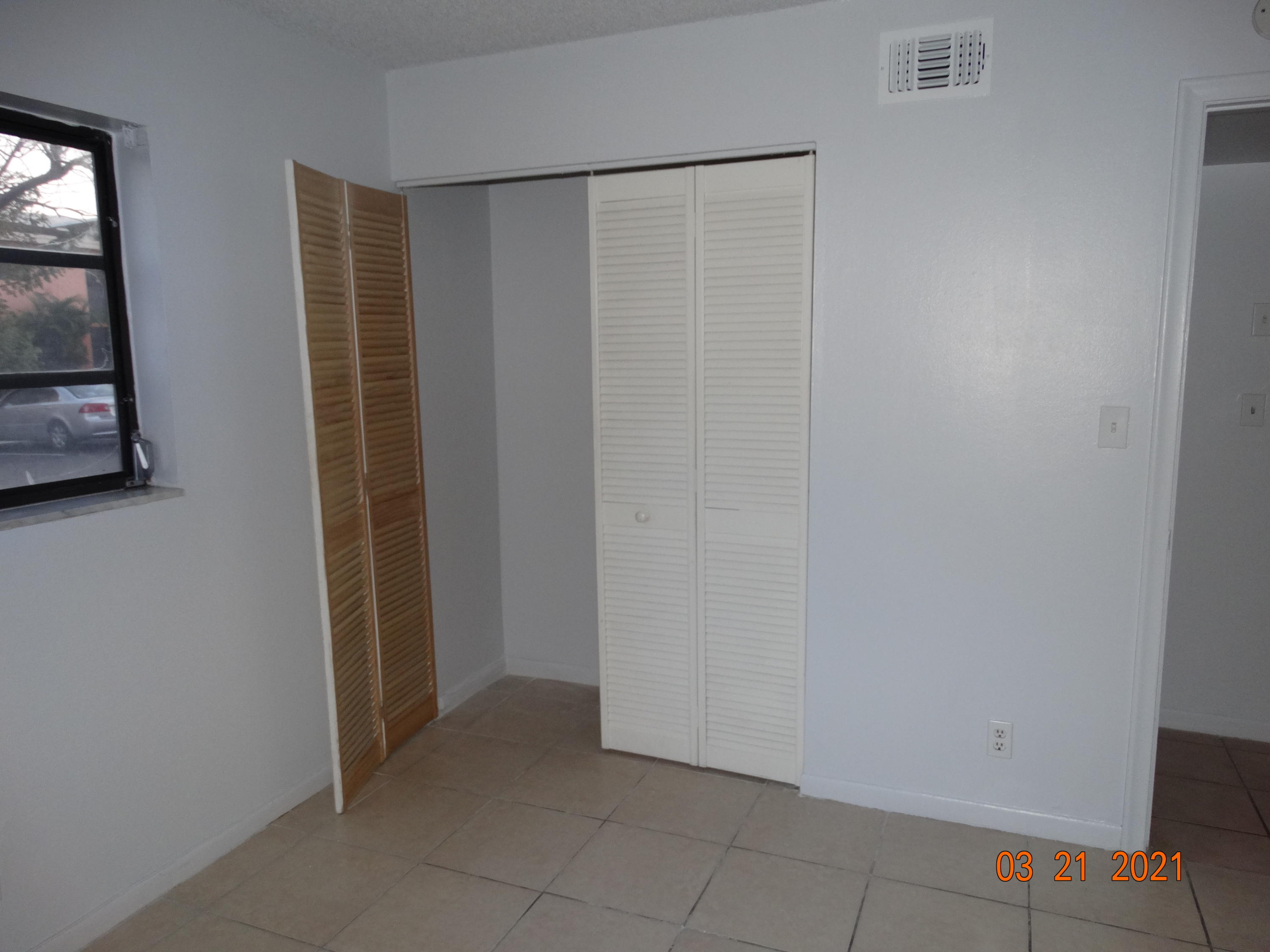 50 Southeast 12th Street, Unit 1460 Boca Raton, FL 33432 - Photo 8 of 13 DSC00521