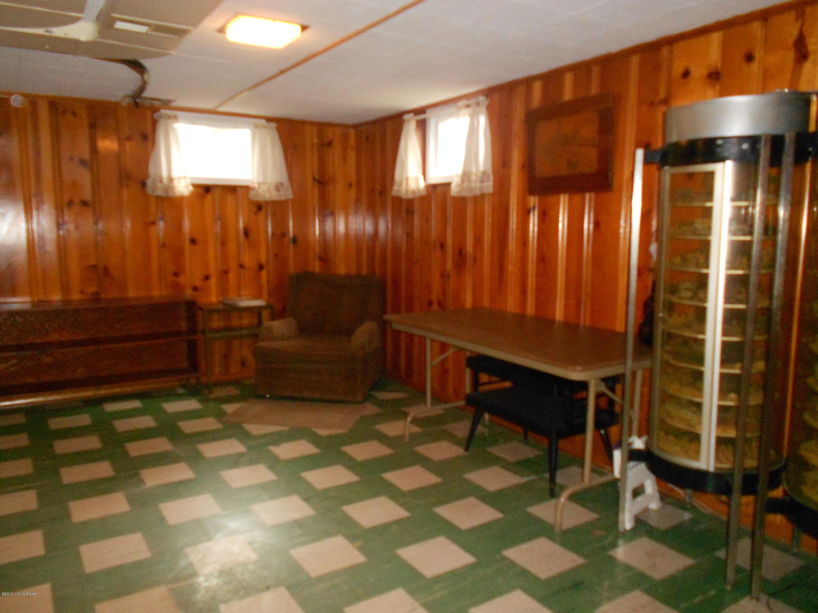7 Sterling Road Louisville, KY 40220 - Photo 24 of 42 DSCN0621