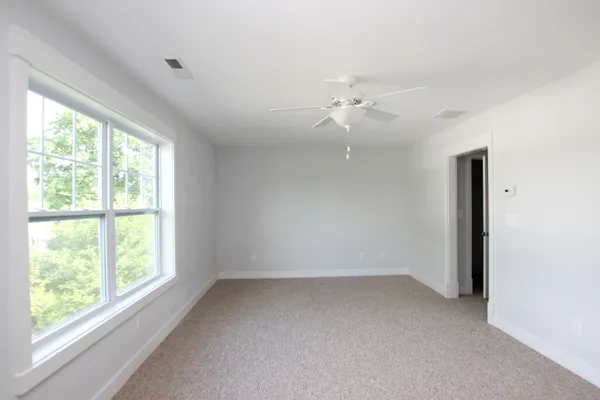 $2,850 | 5 Laurel Hill Road, Unit 5, Brookfield, CT 06804