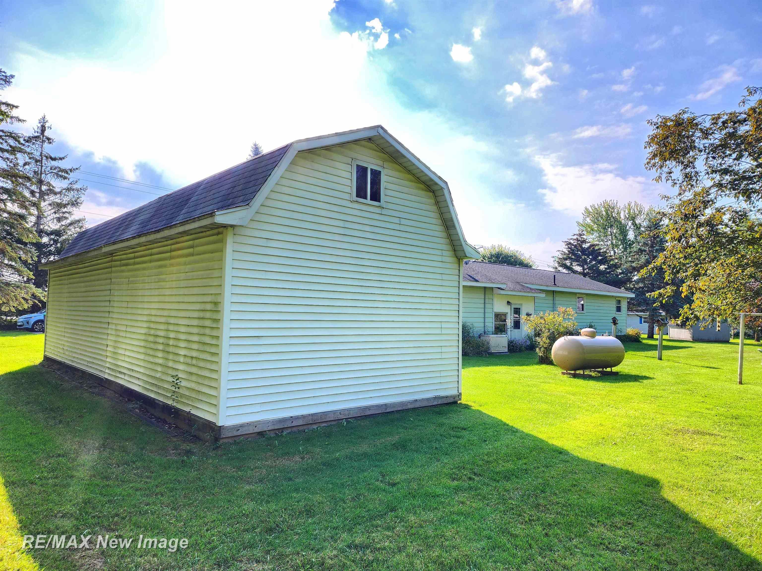 3954 South Merrill Road Merrill, MI 48637 - Photo 23 of 36
