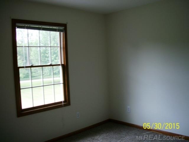 1317 Kronner Road Columbus, MI 48063 - Photo 10 of 31