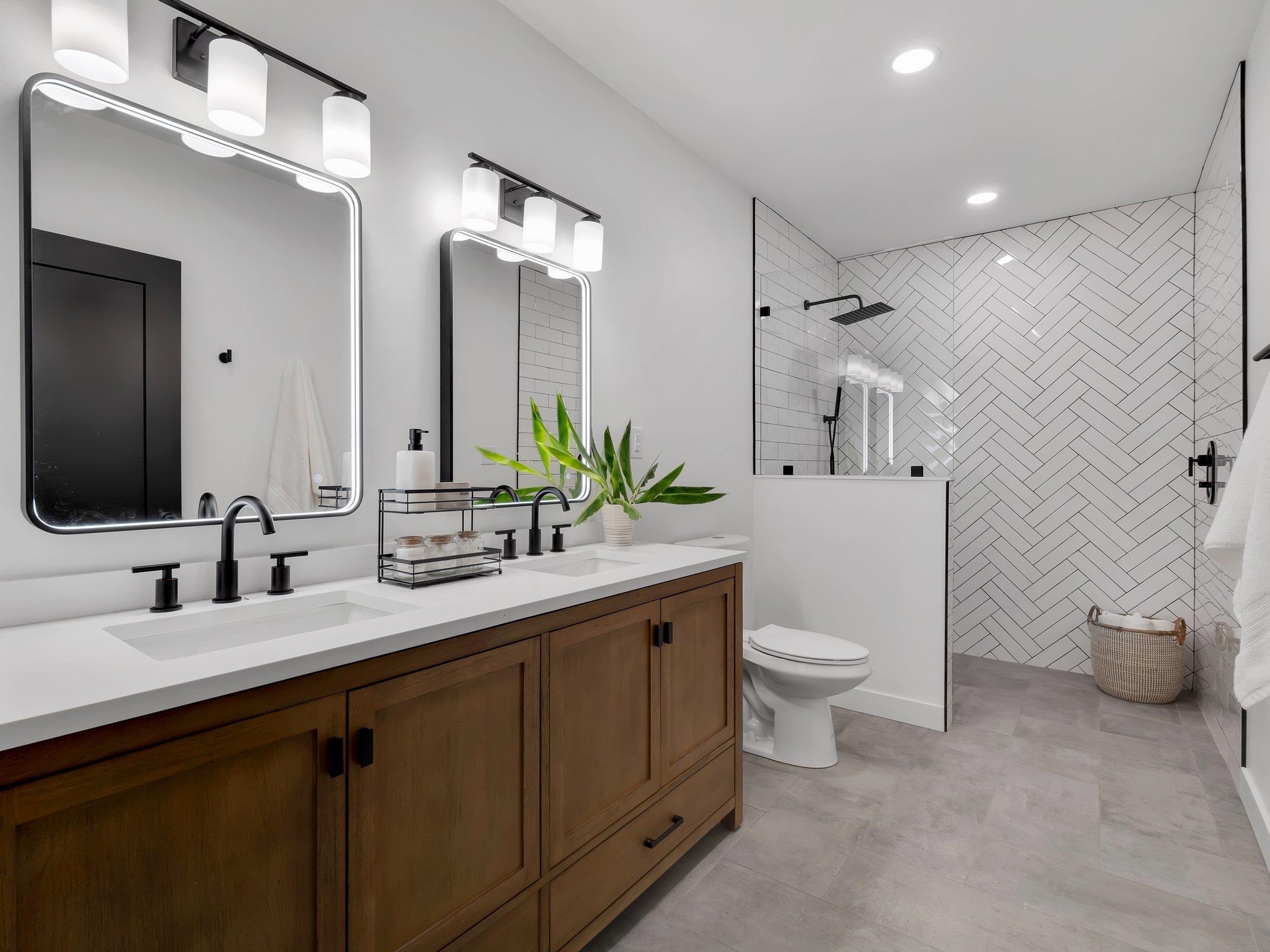 3209 Del Rio Terrace Tallahassee, FL 32312 - Photo 3 of 40 Gallery Image 3