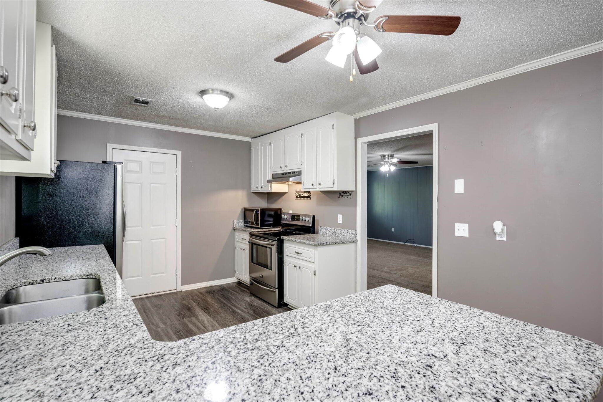 3941 Buck Road Augusta, GA 30909 - Photo 13 of 35 13-013-