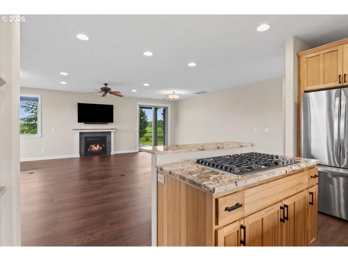 9864 Hoffman Road Monmouth, OR 97361 - Photo 23 of 48 Gallery Image 23