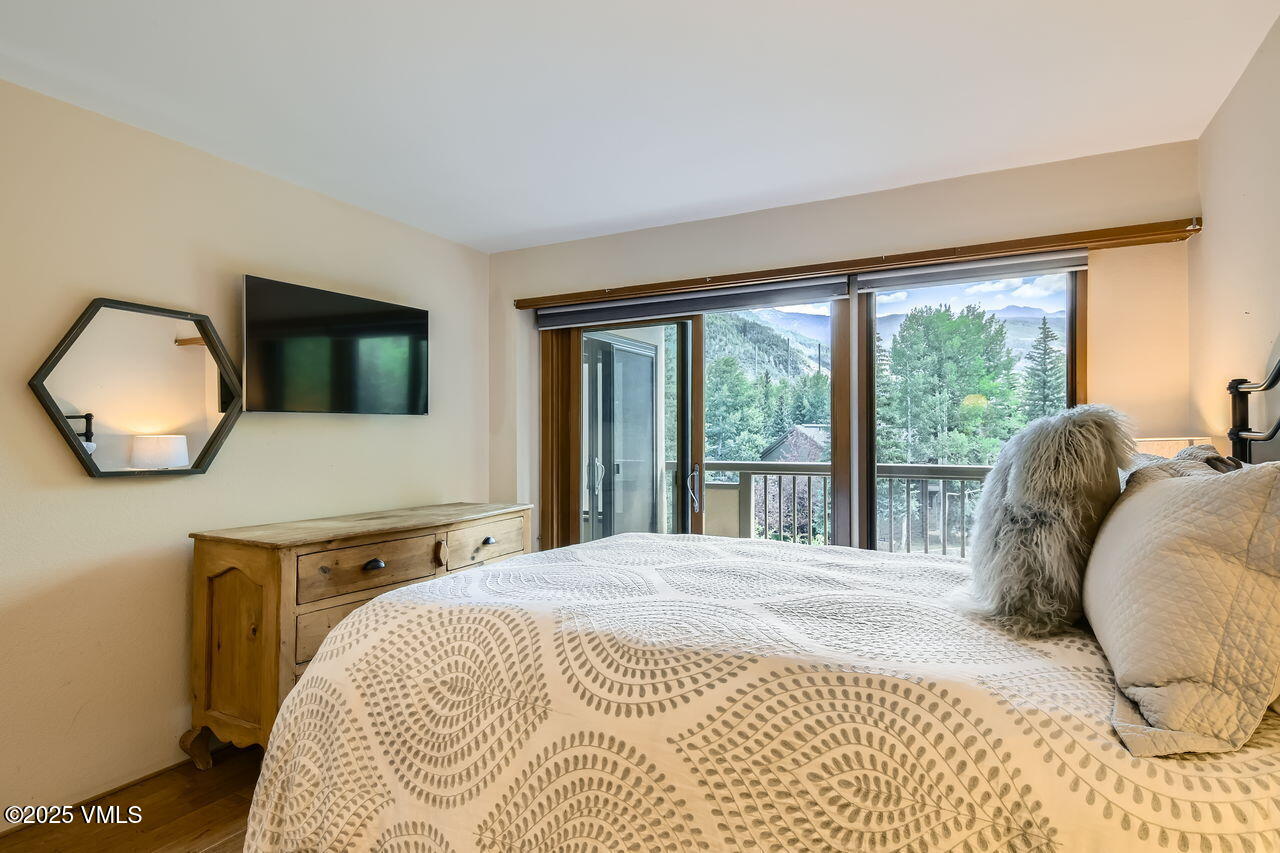 1650 Fall Ridge Road, Unit 216 Vail, CO 81657 - Photo 11 of 33 1650 Fall Ridge Rd 216 - MLS Sized - 019