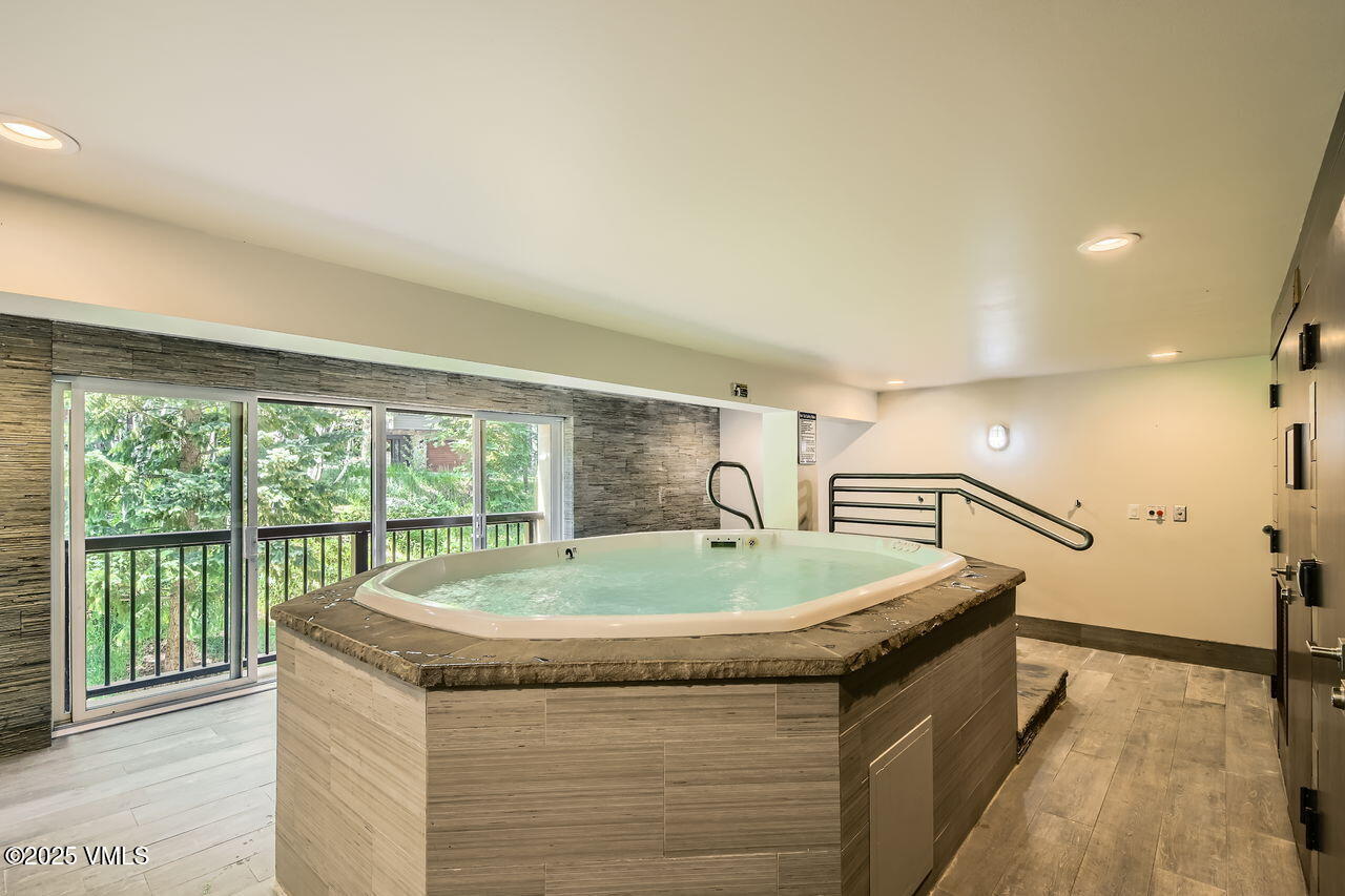 1650 Fall Ridge Road, Unit 216 Vail, CO 81657 - Photo 20 of 33 1650 Fall Ridge Rd 216 - MLS Sized - 028