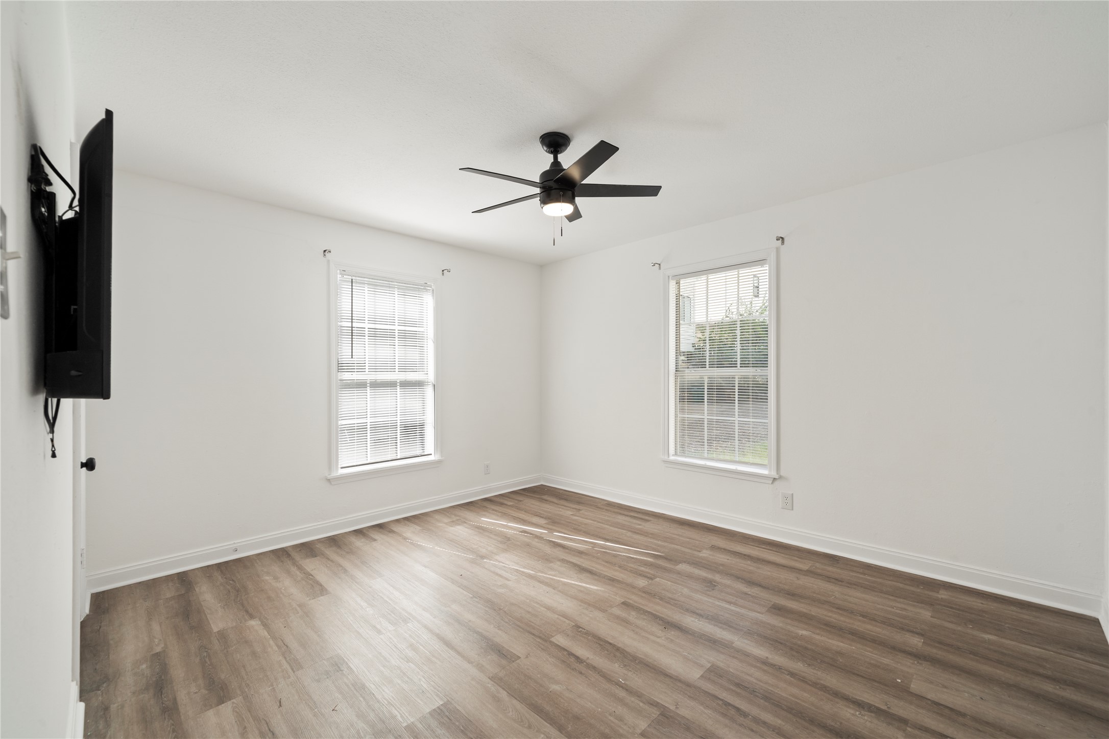 2509 Quarry Road, Unit A Austin, TX 78703 - Photo 26 of 35 Gallery Image 26