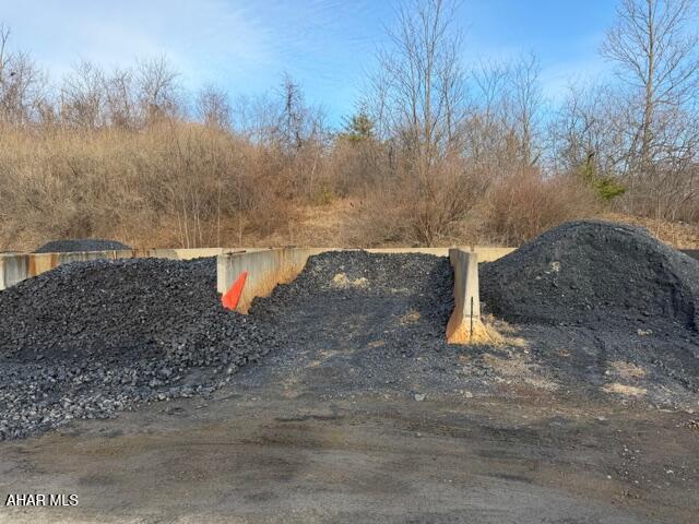 595 O'Brien Road Manns Choice, PA 15550 - Photo 16 of 45