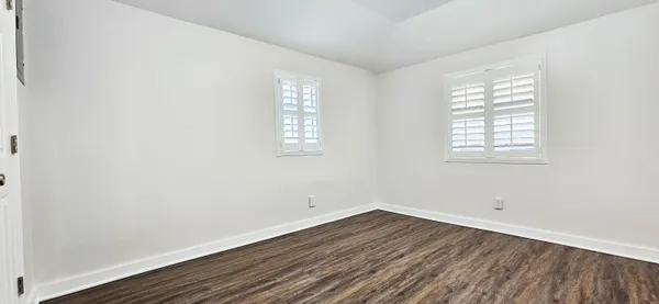 $2,050 | 7691 North Highway 17, Awendaw, SC 29429