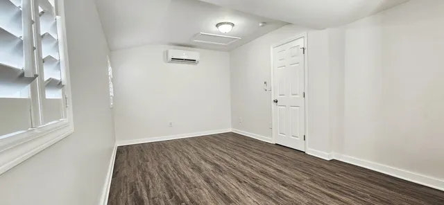 $2,250 | 7691 North Highway 17, Awendaw, SC 29429