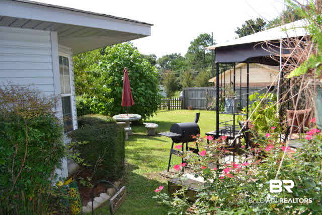 8900 Lea Court Mobile, AL 36695 - Photo 3 of 22