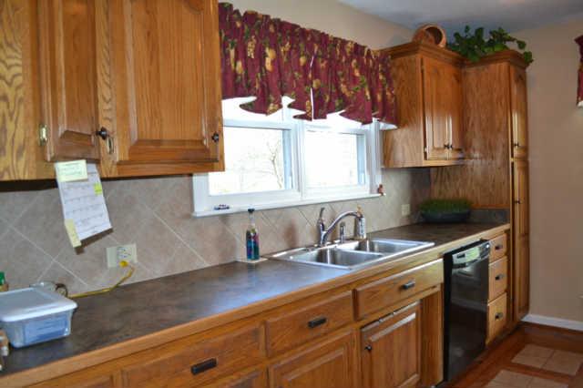 1448 Phillips Road Lebanon, TN 37087 - Photo 3 of 12 13X10 EAT IN KITCHEN WITH TILE FLOOR