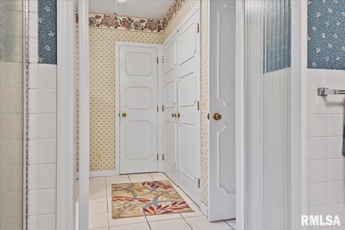 1776 Chatham Road Springfield, IL 62704 - Photo 44 of 92