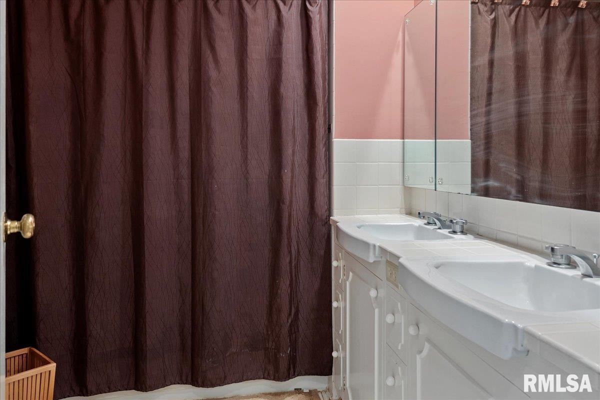 1776 Chatham Road Springfield, IL 62704 - Photo 56 of 92