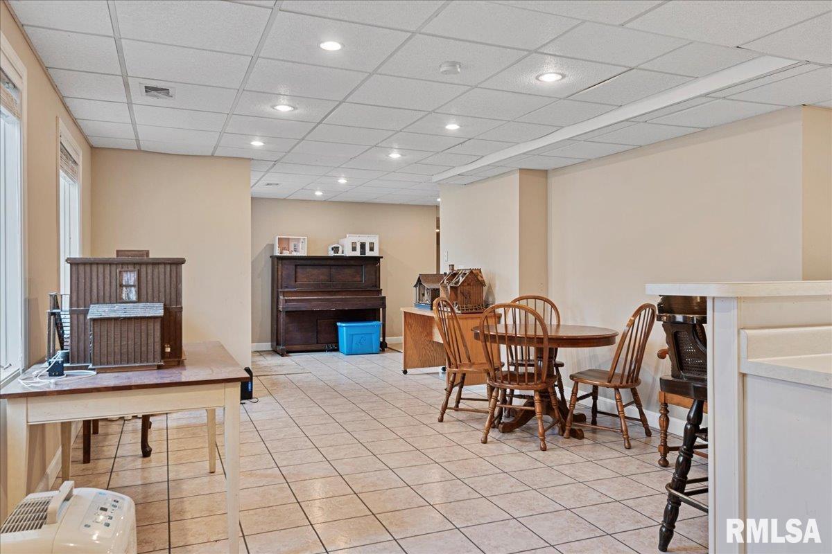 1776 Chatham Road Springfield, IL 62704 - Photo 67 of 92
