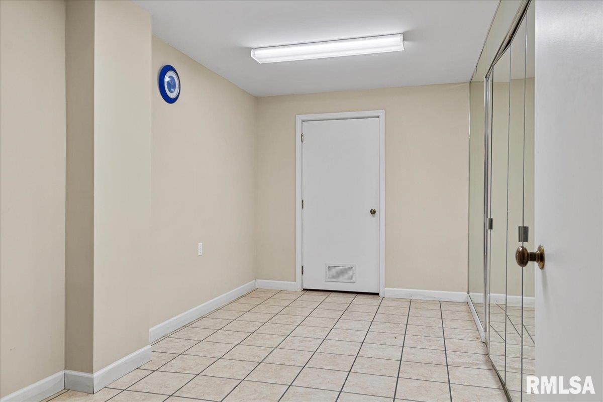 1776 Chatham Road Springfield, IL 62704 - Photo 72 of 92