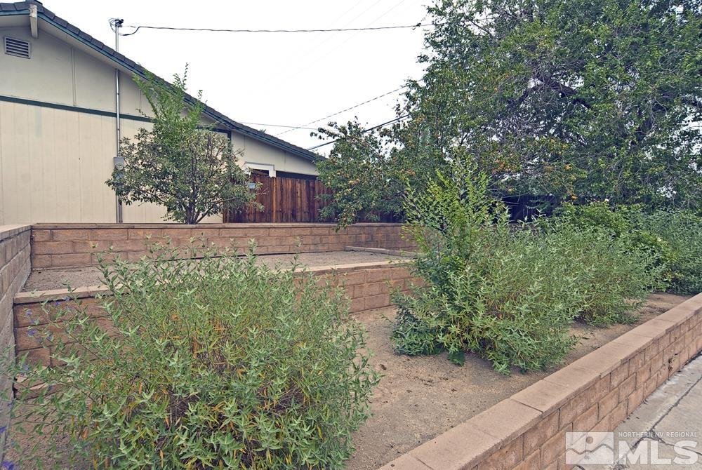 700 Akard Drive Reno, NV 89503 - Photo 4 of 36 Photo 4