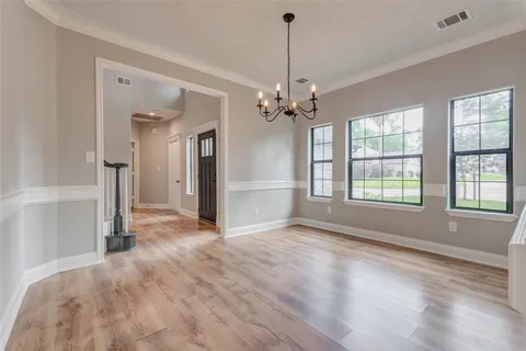 $425,000 | 13731 Fountainview Drive, Montgomery, TX 77356