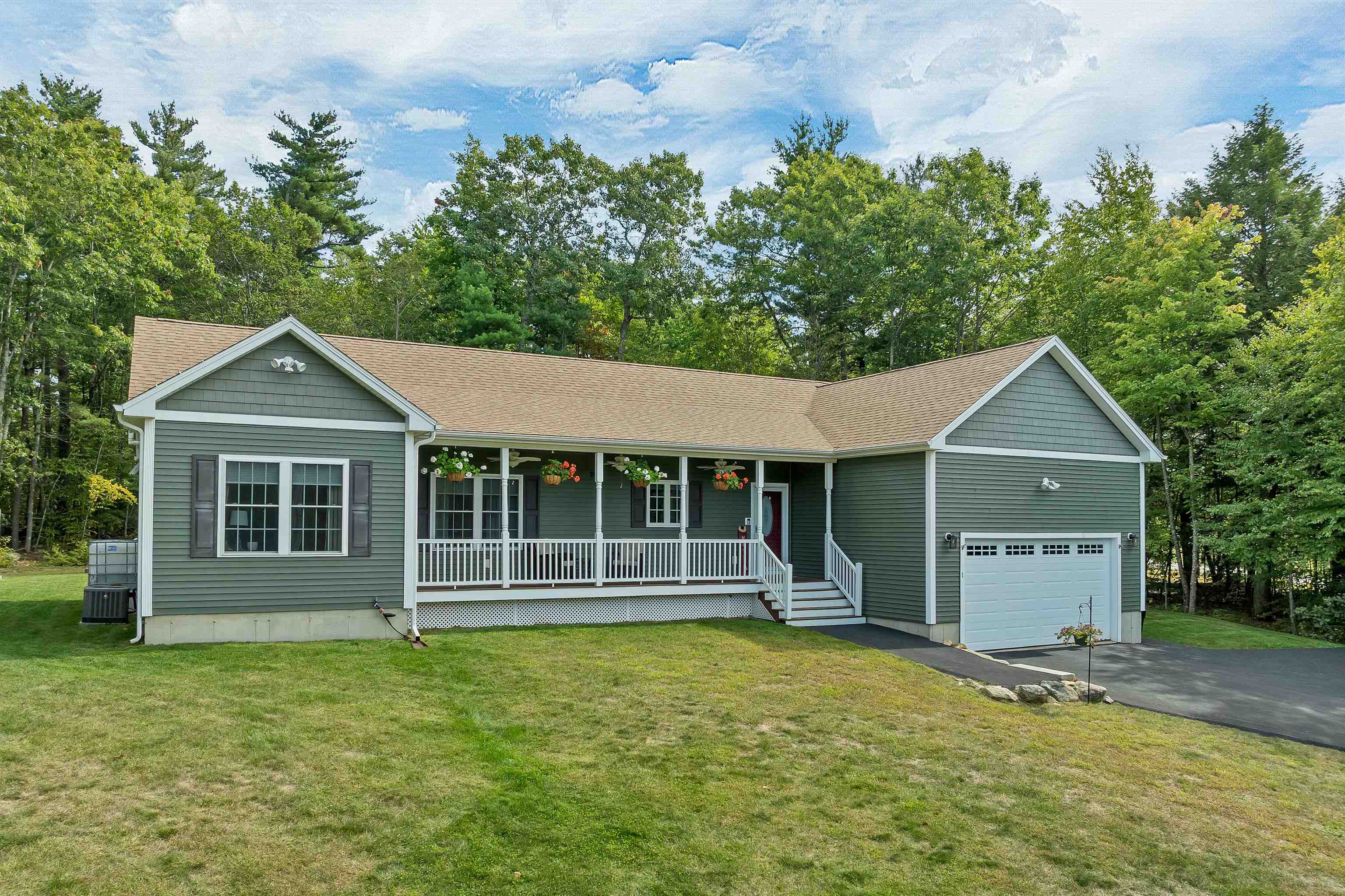 1 Corey Road Deerfield, NH 03037 - Photo 3 of 41 Gallery Image 3